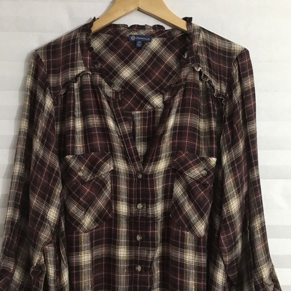 NWT Democracy Women's Plaid Button Up
Long Tab Sleeve Shirt Blouse Plus vNeck - Picture 2 of 10